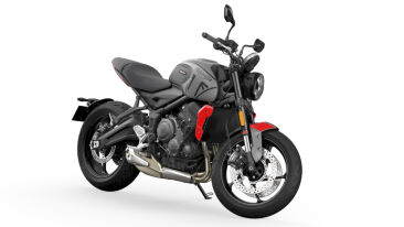Triumph Trident 660 – brytyjski naked motocykl 660cc trzycylindrowy, wynajem Wrocław Rent2Ride